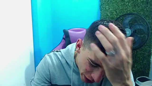 Snapshot of DEIBY_BABY chatting on 12-29-24, 08:48 DEIBY BABY online show from 12-29-24, 08:48