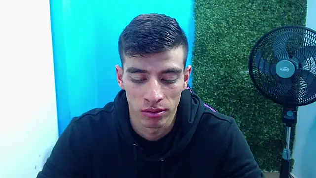 Snapshot of DEIBY_BABY chatting on 01-05-25, 02:27 DEIBY BABY online show from 01-05-25, 02:27