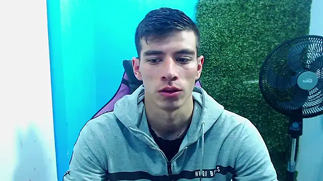 Snapshot of DEIBY_BABY chatting on 01-08-25, 07:13 DEIBY BABY online show from 01-08-25, 07:13