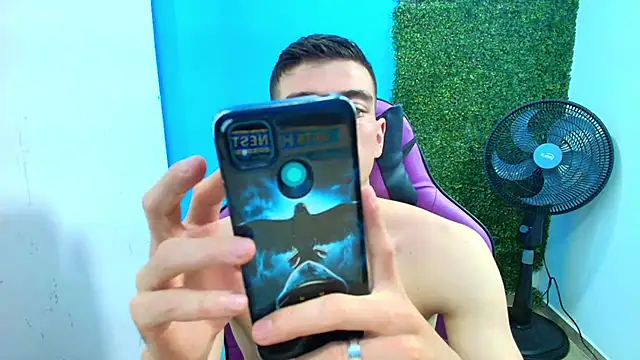 Snapshot of DEIBY_BABY chatting on 01-31-25, 12:06 DEIBY BABY online show from 01-31-25, 12:06