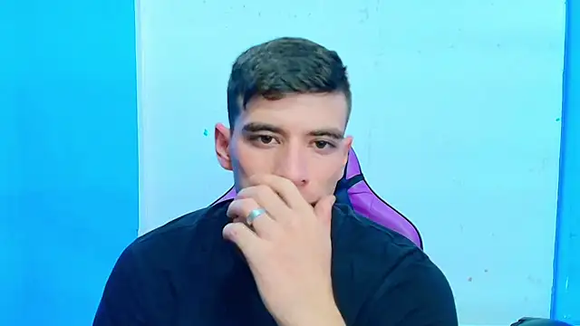 Snapshot of DEIBY_BABY chatting on 02-19-25, 10:53 DEIBY BABY online show from 02-19-25, 10:53