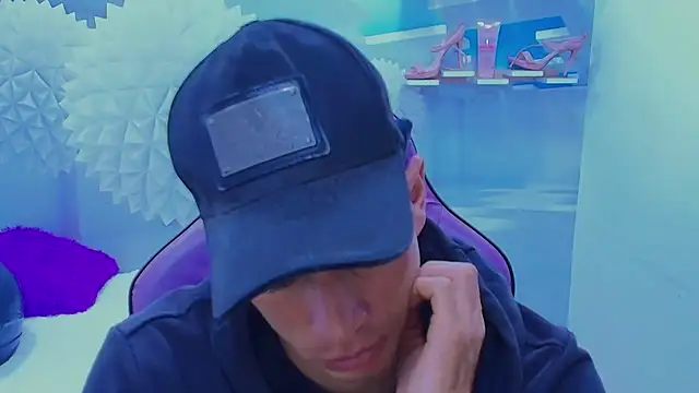 DEIBY BABY online show from 11-18-25, 09:08