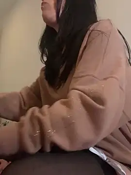 DominiqueX0 online show from 03-01-25, 01:43