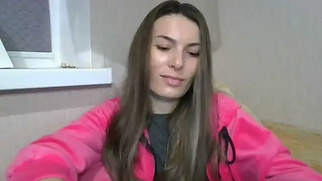 Snapshot of Carol-Rose chatting on 02-25-25, 09:35 Carol-Rose online show from 02-25-25, 09:35