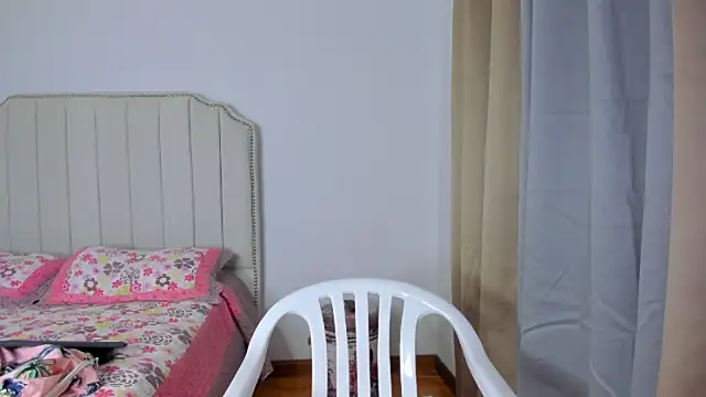 Hanna86 online show from 03-06-26, 01:13