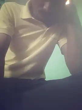 Snapshot of Erotic_boy44 chatting on 11-04-25, 06:01 Erotic boy44 online show from 11-04-25, 06:01