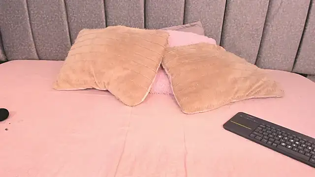 samantha stan online show from 11-18-25, 12:09