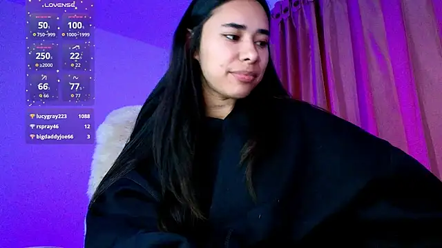 AmyOlimpo online show from 11-26-25, 01:17