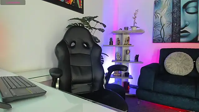 NebetColin online show from 09-20-25, 11:44