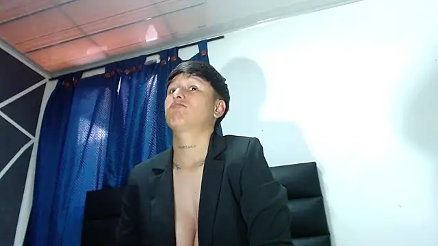 Tamarahryan online show from 09-27-25, 02:00