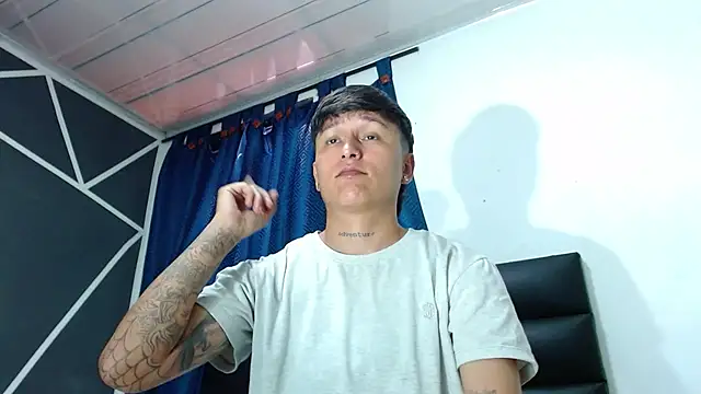 Tamarahryan online show from 10-08-25, 01:20