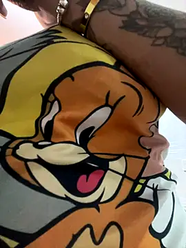 Snapshot of croftsmila chatting on 01-07-26, 01:52 croftsmila online show from 01-07-26, 01:52