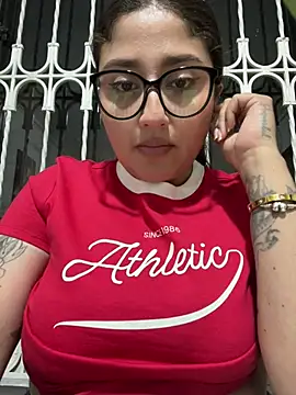 Snapshot of croftsmila chatting on 03-22-26, 12:03 croftsmila online show from 03-22-26, 12:03