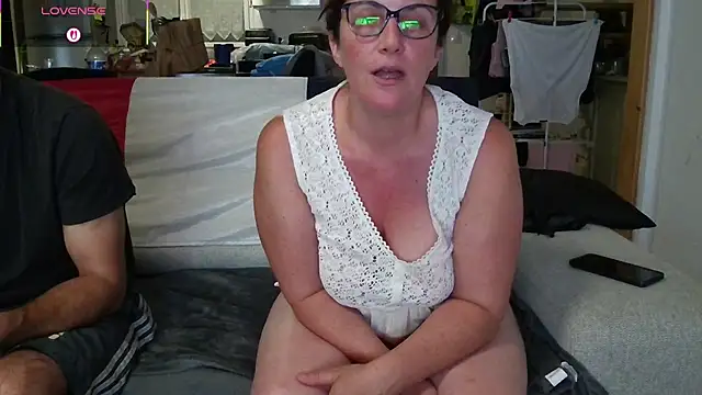 Snapshot of biboii chatting on 07-11-26, 11:39 biboii online show from 07-11-26, 11:39