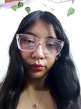 Snapshot of Umaru_uwu chatting on 09-23-25, 04:04 Umaru uwu online show from 09-23-25, 04:04