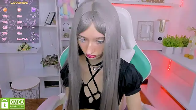 Katia Kim online show from 02-05-25, 06:35