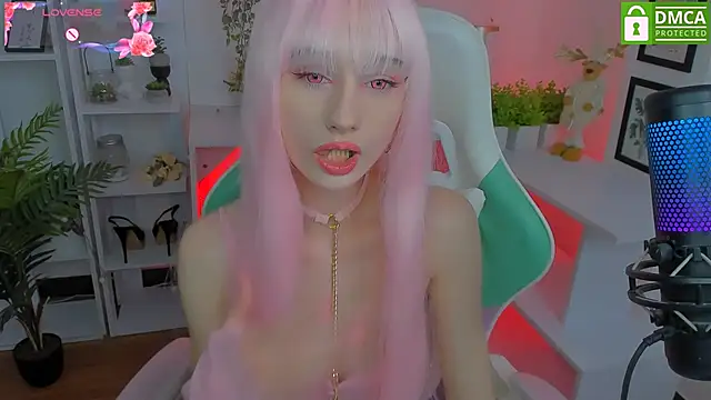 Katia Kim online show from 03-11-25, 06:32