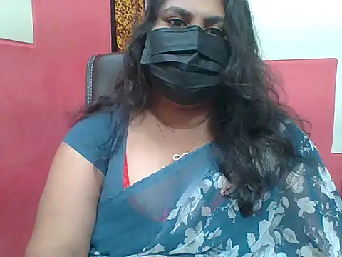 Snapshot of radhatelugu chatting on 06-03-26, 06:46 radhatelugu online show from 06-03-26, 06:46