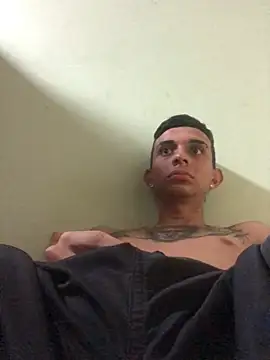 Snapshot of fran777775 chatting on 01-16-26, 05:17 fran777775 online show from 01-16-26, 05:17