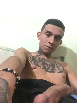 Snapshot of fran777775 chatting on 02-09-26, 05:39 fran777775 online show from 02-09-26, 05:39