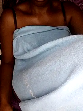 Snapshot of 1_triz chatting on 03-10-25, 09:07 1 triz online show from 03-10-25, 09:07