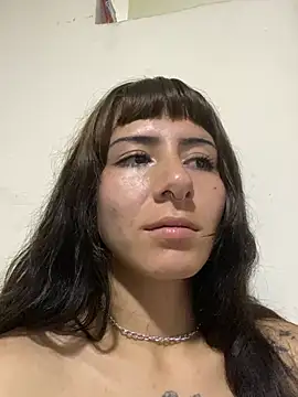 Mhelanny2 online show from 05-18-26, 04:07