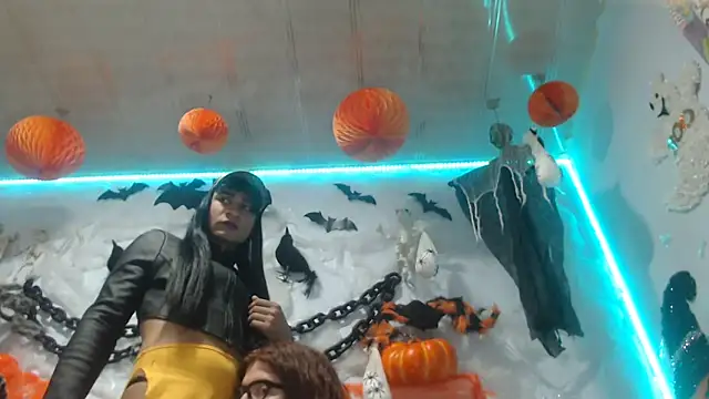 latintransbigcum online show from 11-24-25, 03:34