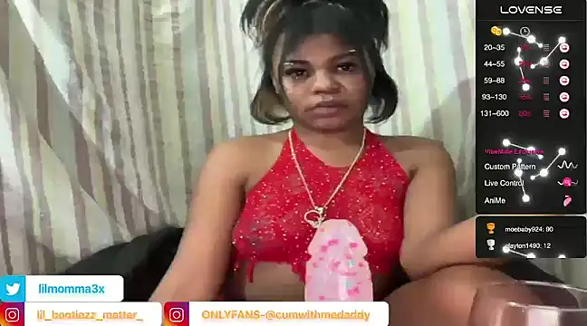 Snapshot of lil_momma420 chatting on 01-20-25, 01:39 lil momma420 online show from 01-20-25, 01:39