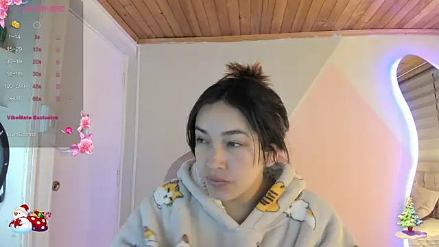 cristal  hot 1 online show from 11-21-25, 05:06