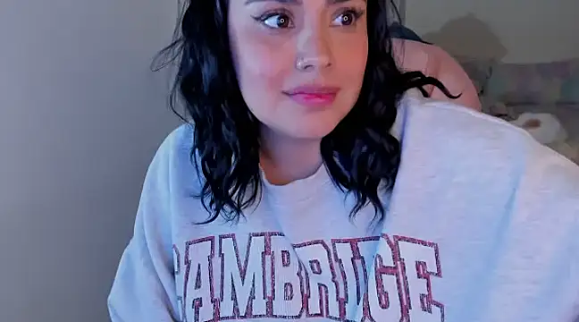 Snapshot of rosalie_lust chatting on 02-11-25, 10:26 rosalie lust online show from 02-11-25, 10:26