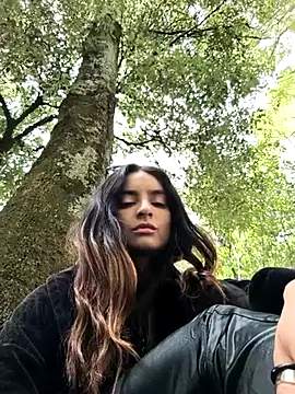 Snapshot of Sam_Sara chatting on 03-01-25, 03:49 Sam Sara online show from 03-01-25, 03:49