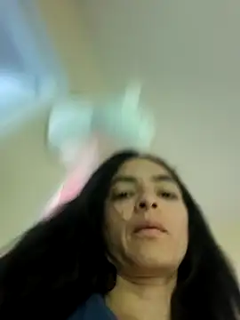 Snapshot of Sam_Sara chatting on 12-14-25, 04:01 Sam Sara online show from 12-14-25, 04:01