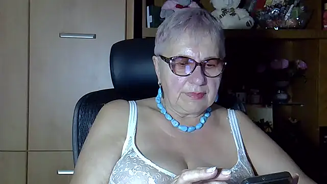 SweetCherry27 online show from 09-16-25, 04:41