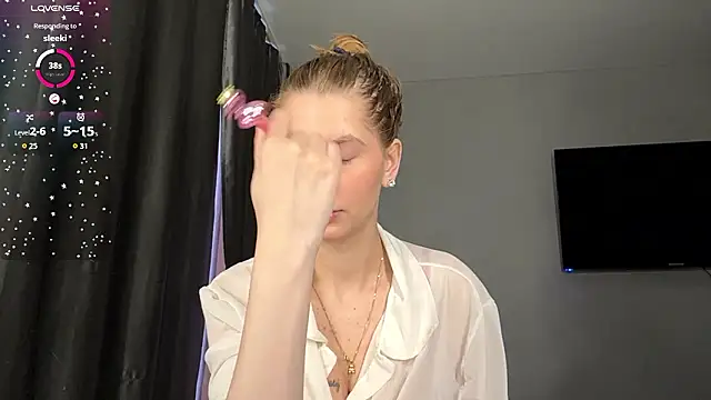 SofyBruno online show from 01-19-26, 07:01