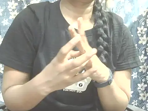 Snapshot of Supriya201 chatting on 06-29-26, 04:29 Supriya201 online show from 06-29-26, 04:29