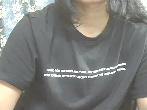 Snapshot of Supriya201 chatting on 07-13-26, 03:26 Supriya201 online show from 07-13-26, 03:26