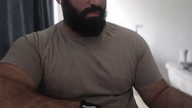 hugemachohandsome online show from 09-22-25, 07:10