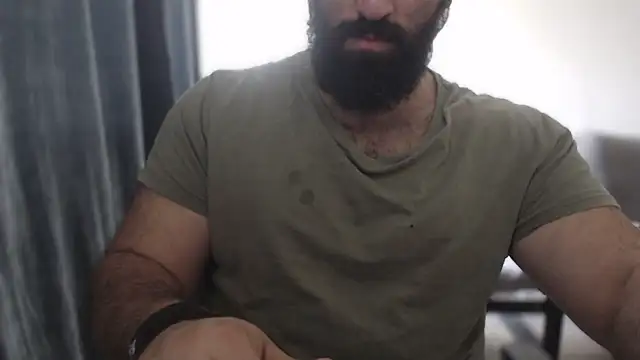 hugemachohandsome online show from 09-30-25, 09:14