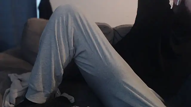 hugemachohandsome online show from 01-14-26, 10:21