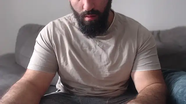 hugemachohandsome online show from 07-10-26, 07:34