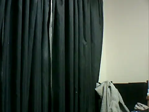 Snapshot of MattBratt chatting on 05-28-26, 04:37 MattBratt online show from 05-28-26, 04:37