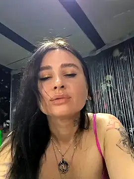 KikiXRed online show from 12-09-24, 06:12