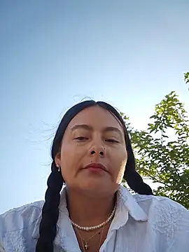 Snapshot of bellapaty chatting on 06-16-26, 06:27 bellapaty online show from 06-16-26, 06:27