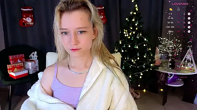 Snapshot of Arveni chatting on 12-02-24, 06:54 Arveni online show from 12-02-24, 06:54