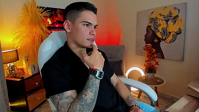 Matias Murrier online show from 01-10-25, 03:16