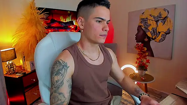 Matias Murrier online show from 01-15-25, 02:56