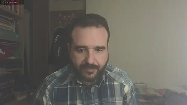 curiosillo83 online show from 03-03-25, 09:37