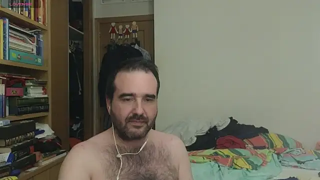 curiosillo83 online show from 09-28-25, 03:01