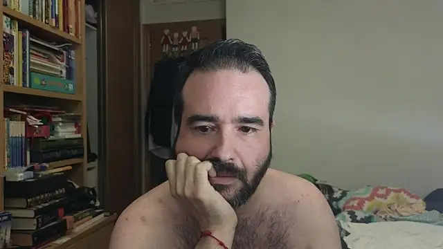 curiosillo83 online show from 11-10-25, 04:33