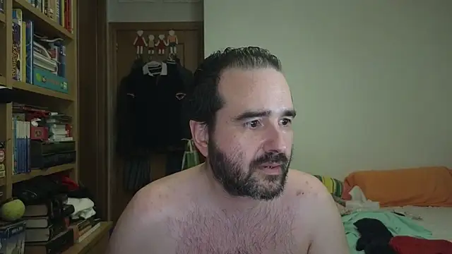 Snapshot of curiosillo83 chatting on 06-15-26, 01:41 curiosillo83 online show from 06-15-26, 01:41
